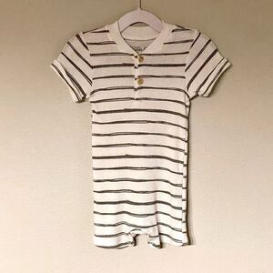 NWOT! Adorable , Rachel Zoe, White & Gray, Snap Bottom, Romper. 18 months.